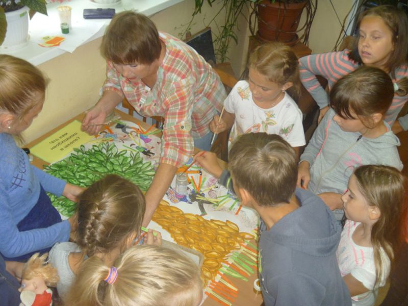 В отделении социальной помощи семье и детям по программе «Социальная помощь проблемным семьям и детям»   работает психолог Ольга Анатольевна Смирнова